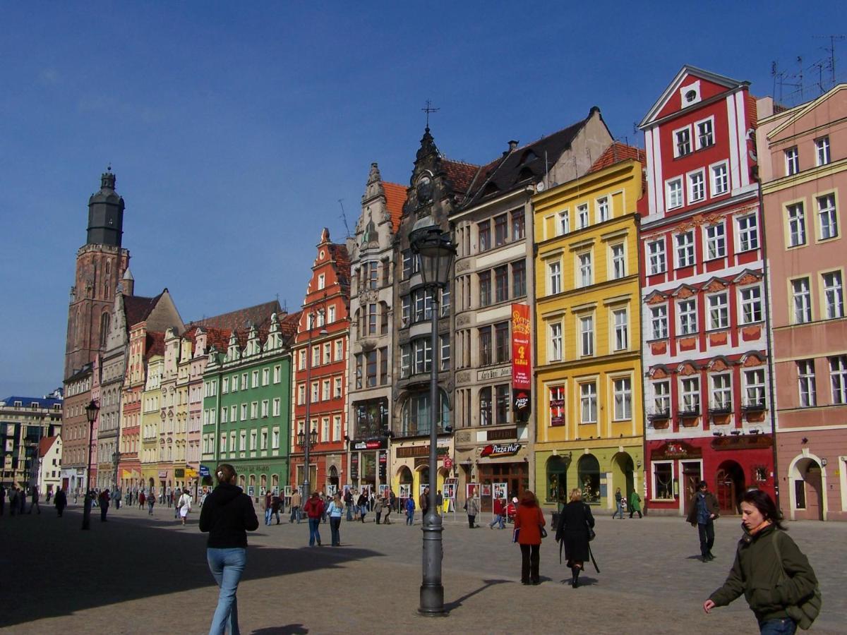 Right In The Heart Of Wroclaw Leilighet Eksteriør bilde